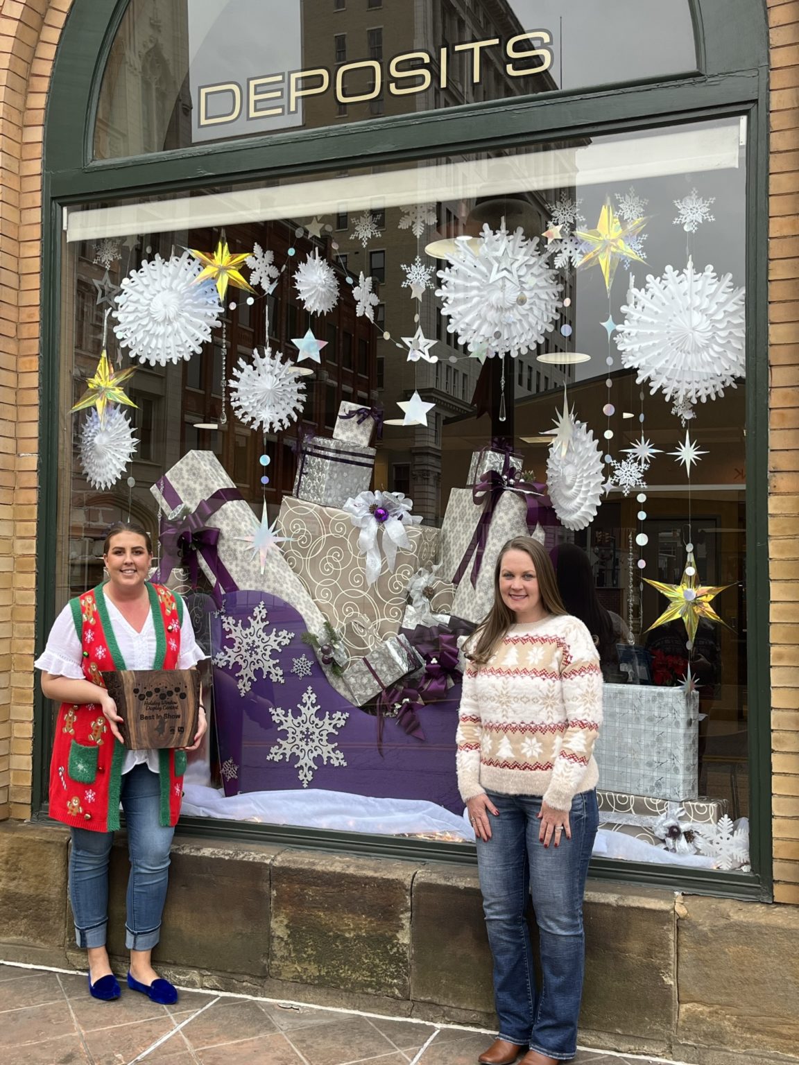 WINNERS OF THE 2022 CHARLESTON HOLIDAY WINDOW DISPLAY CONTEST ANNOUNCED