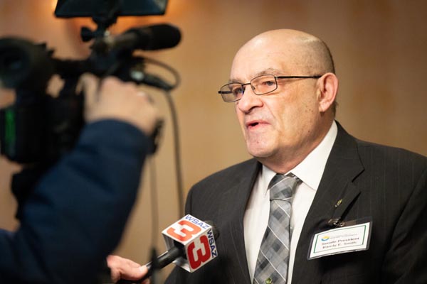 Issues & Eggs networking